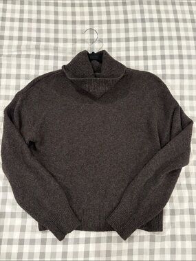 H&M Dark Brown Men's Turtleneck Sweater